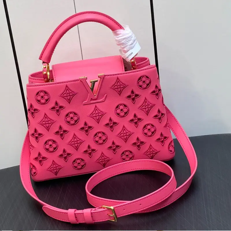 Louis Vuitton LV Capucines BB Super Fake Handbags Pink 27x18x9cm